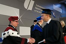 #75. Studenci - Absolwenci Wydziału Informatyki - 2017